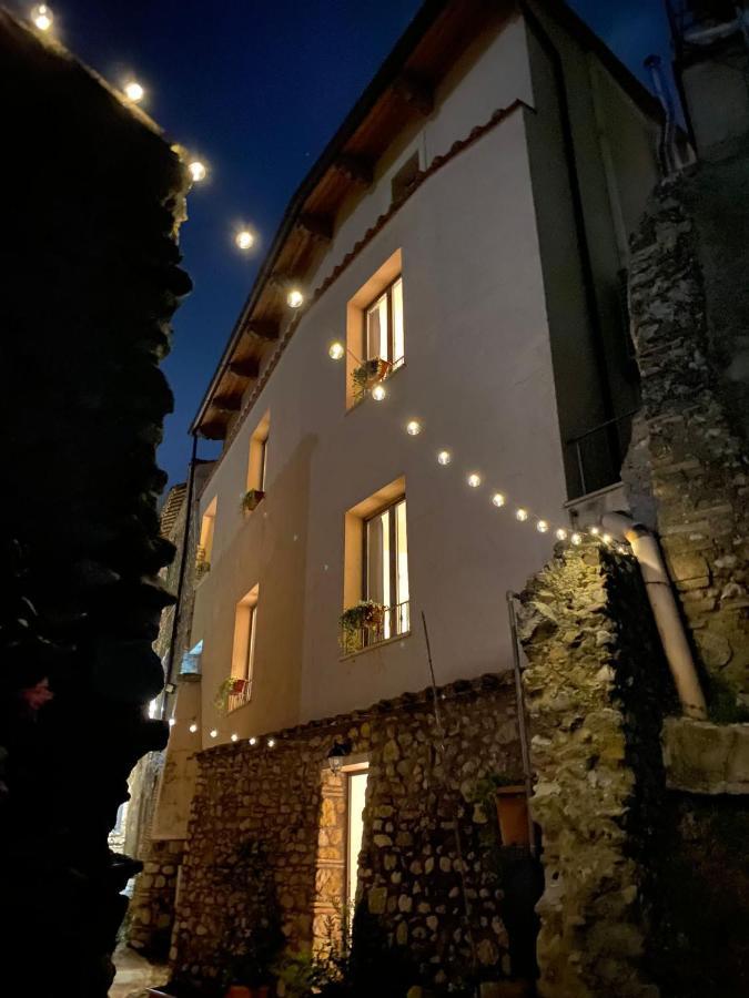 Locanda Le Ginestre Cantalupo in Sabina Bagian luar foto