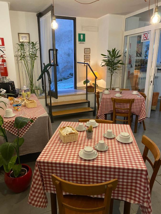 Locanda Le Ginestre Cantalupo in Sabina Bagian luar foto