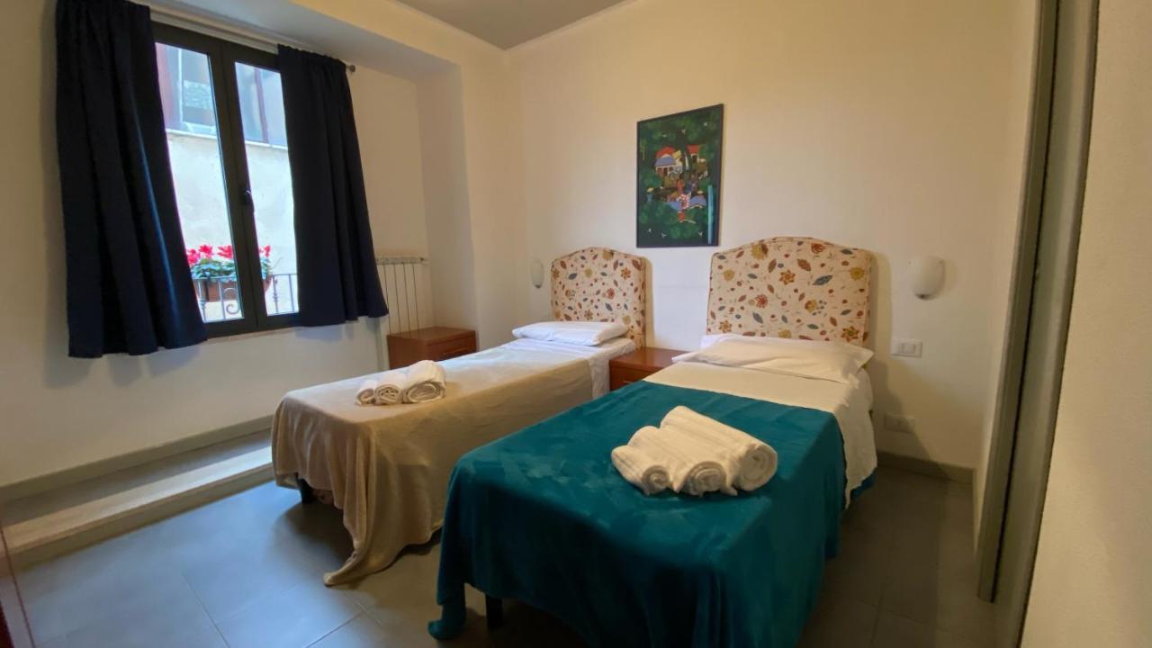 Locanda Le Ginestre Cantalupo in Sabina Bagian luar foto